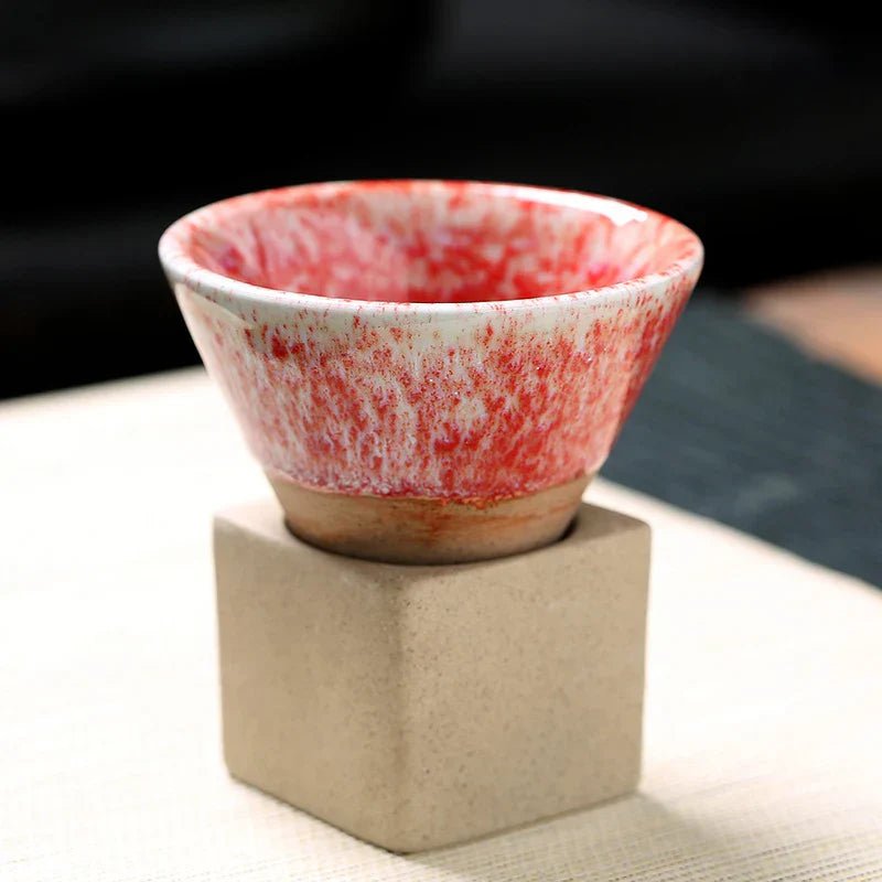Vionara - Tasse en céramique japonaise faite main, forme conique | Vionara