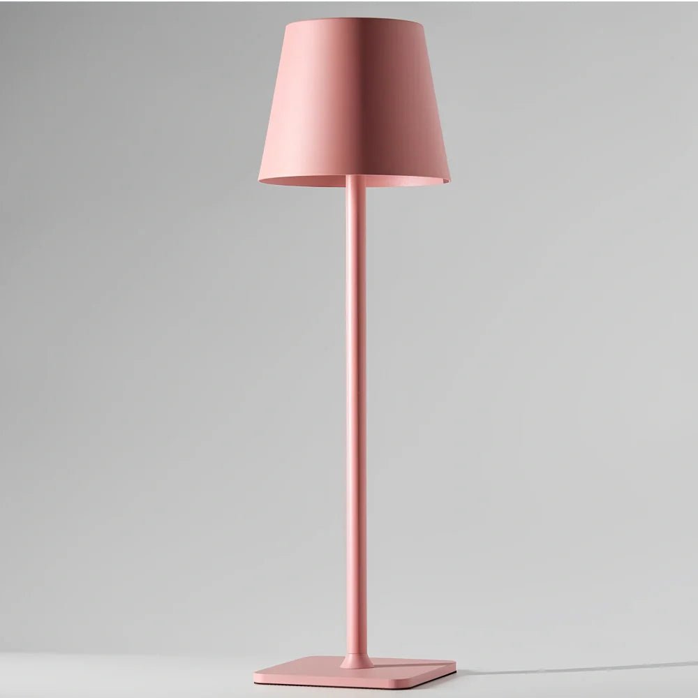 Vionara - Lampe de table haute en fer minimaliste | Vionara
