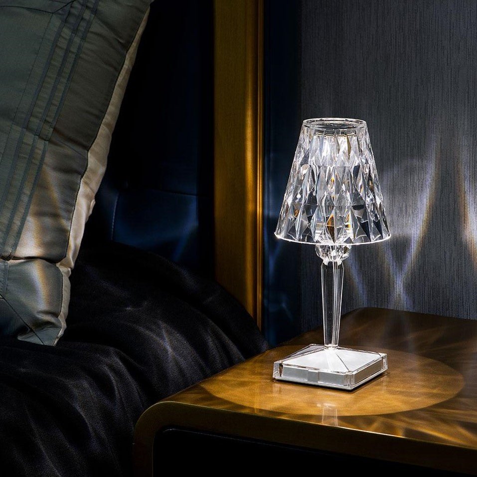 Vionara - Lampe de table en cristal acrylique texturé | Vionara