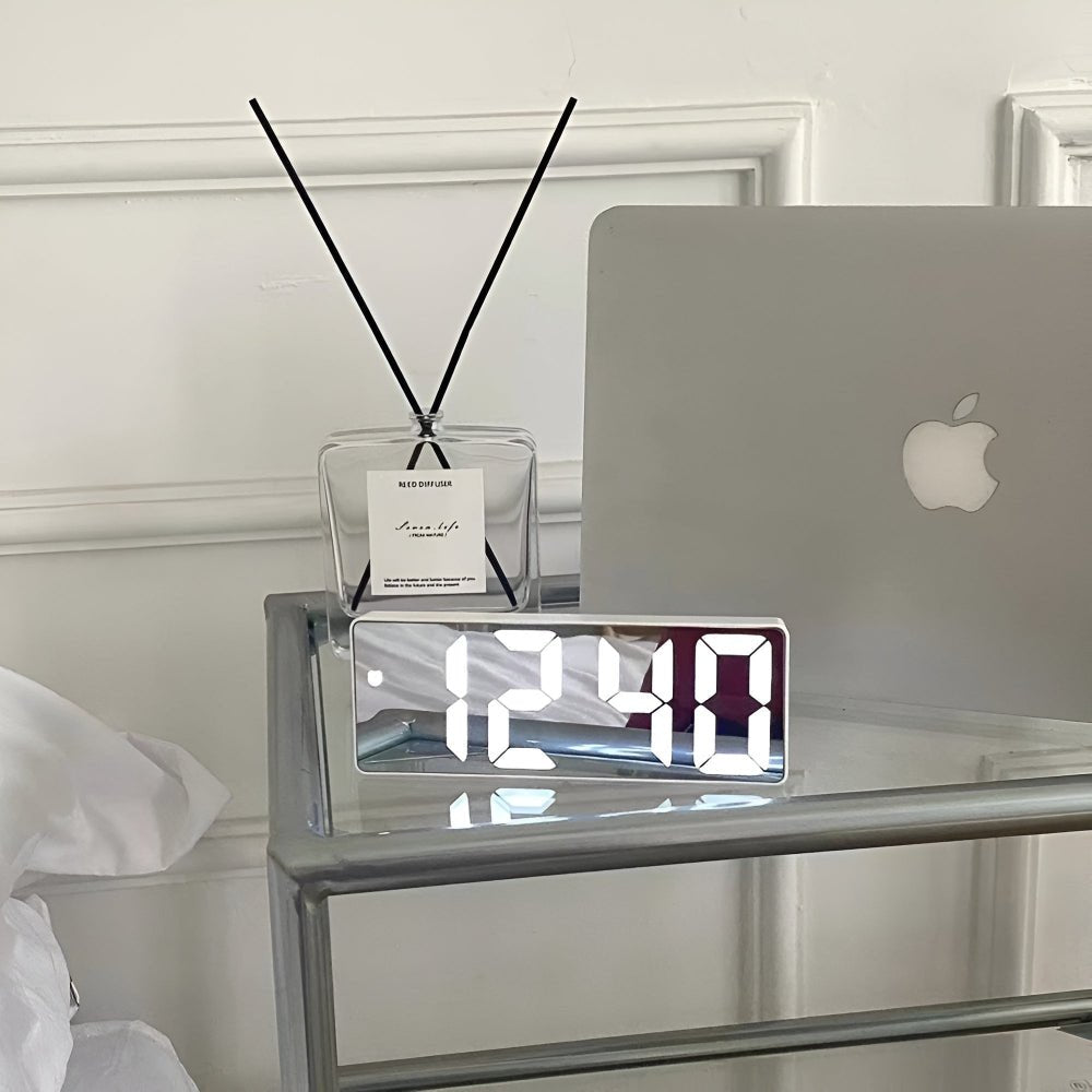 Vionara - Réveil numérique miroir LED design minimaliste en ABS