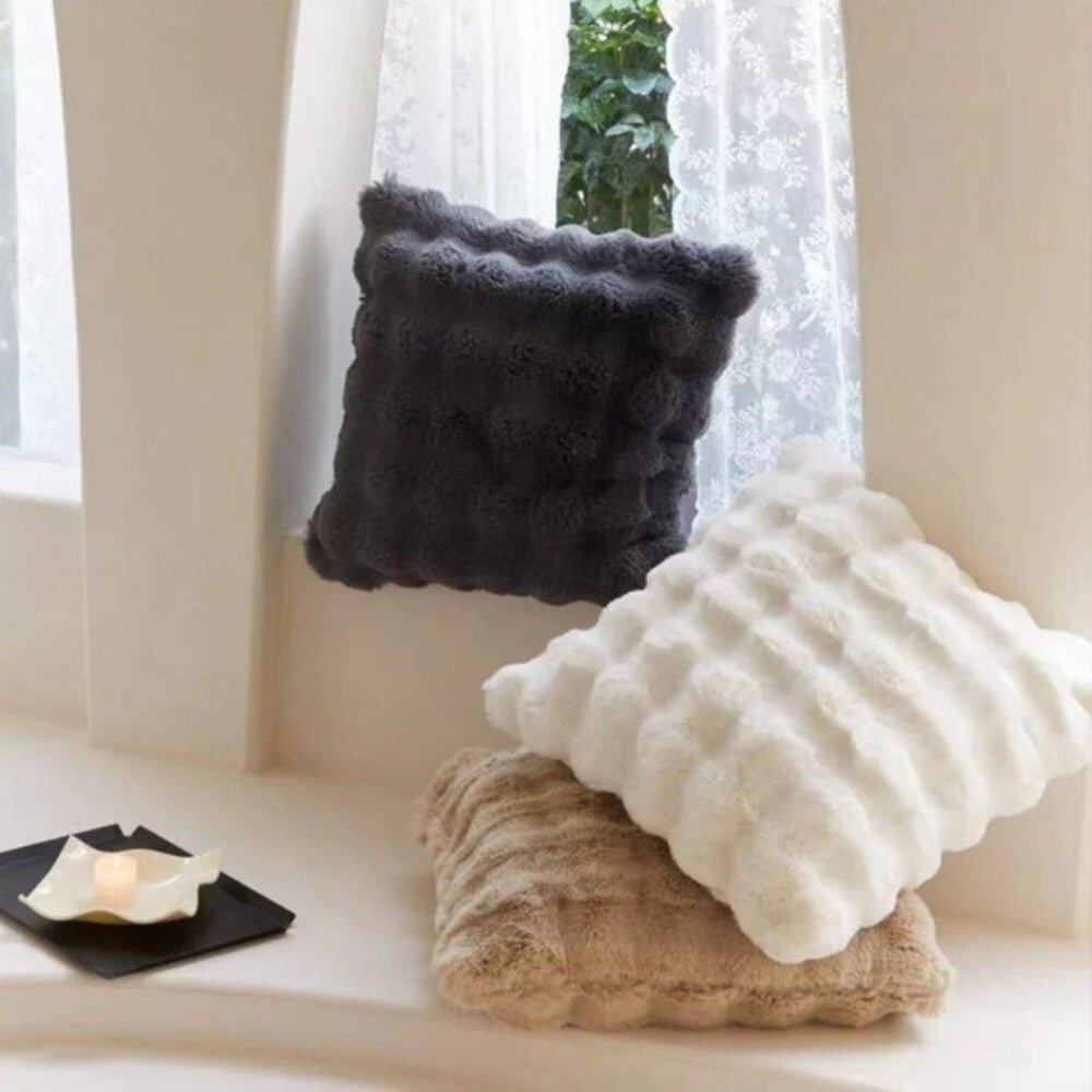 Vionara - Housse de coussin décoratif en fausse fourrure douce