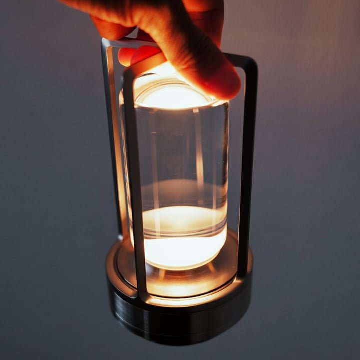 Vionara - Lampe de table dimmable en cristal et métal texturé | Vionara