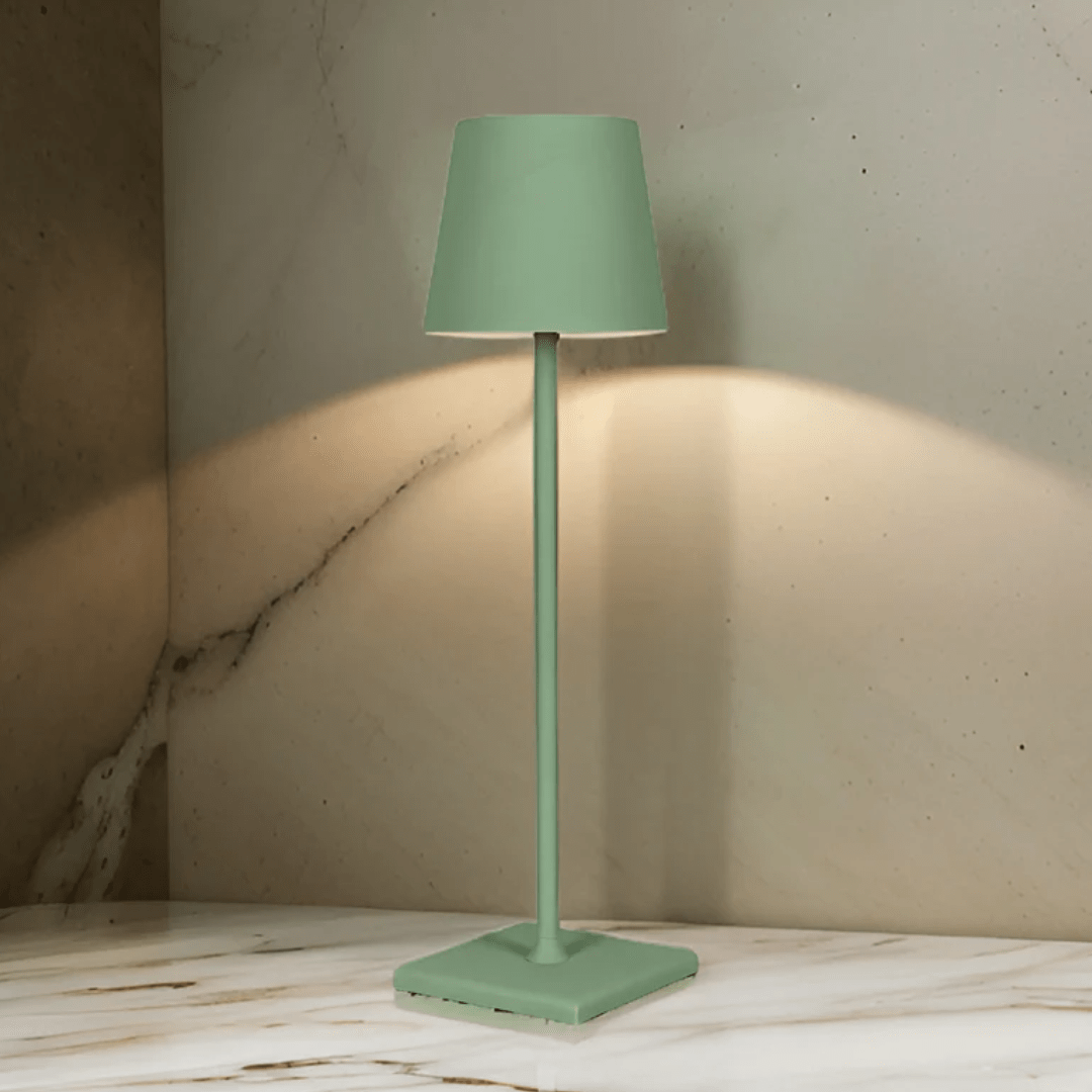 Vionara - Lampe de table rechargeable en aluminium minimaliste | Vionara