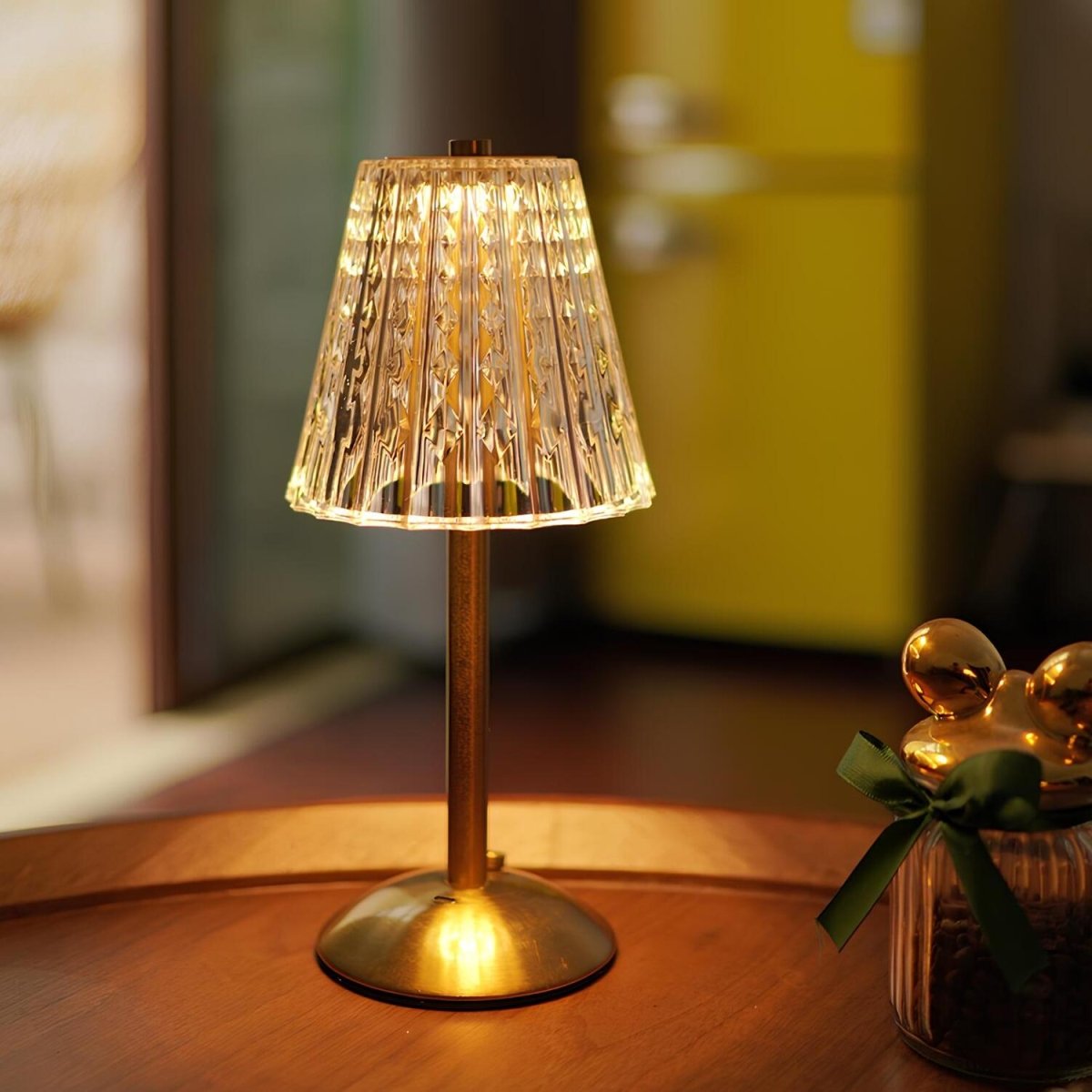 Vionara - Lampe de table cristalline en aluminium brossé | Vionara
