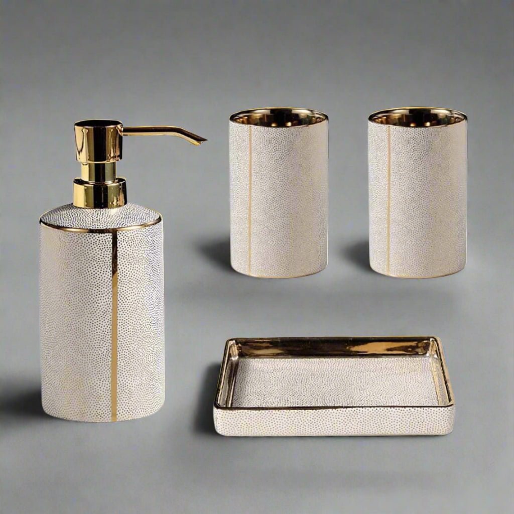 Vionara - Ensemble accessoires salle de bain céramique bords dorés | Vionara