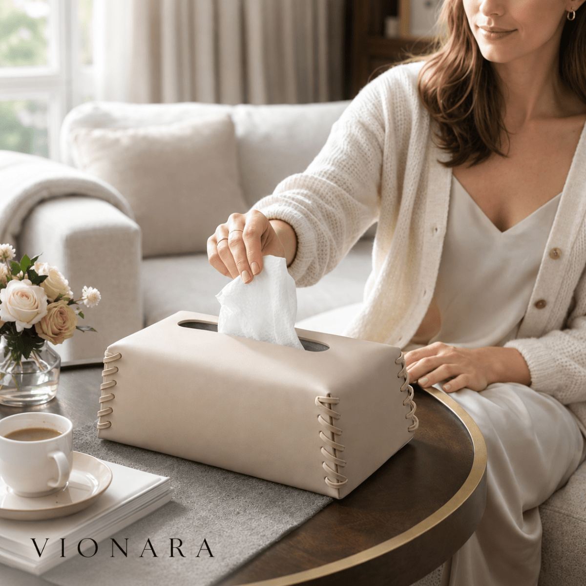 Vionara - Boîte à mouchoirs en cuir tressé | Vionara