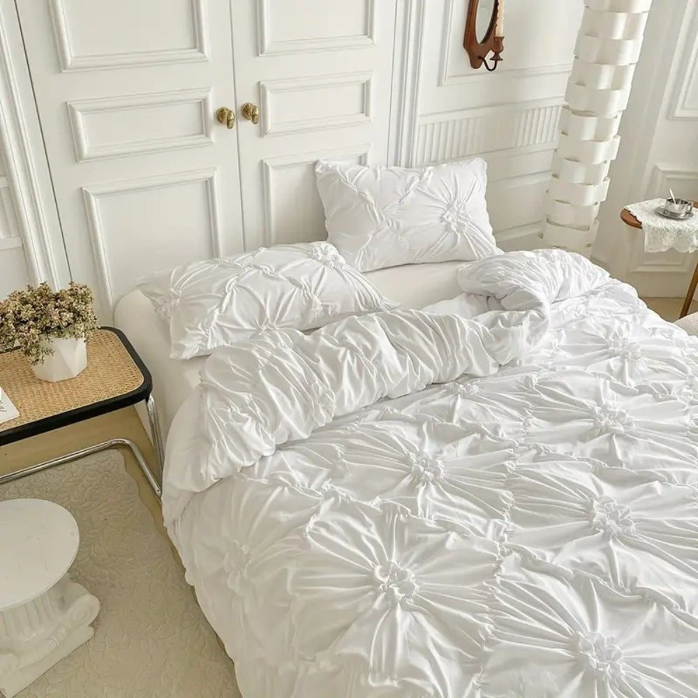 Vionara - Housse de couette texturée à plis floraux en coton mélangé | Vionara