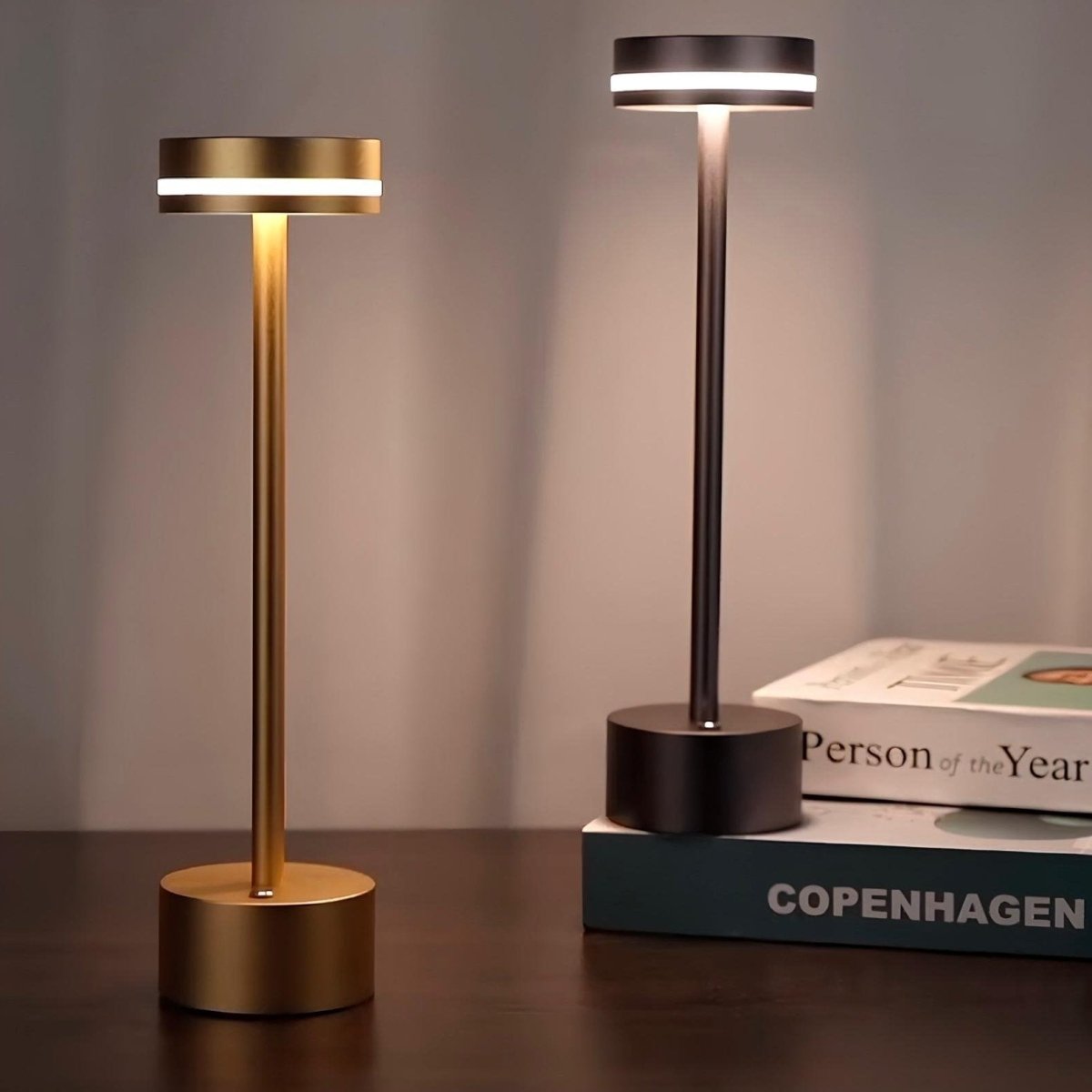 Vionara - Lampe de table aluminium rechargeable, intensité réglable | Vionara