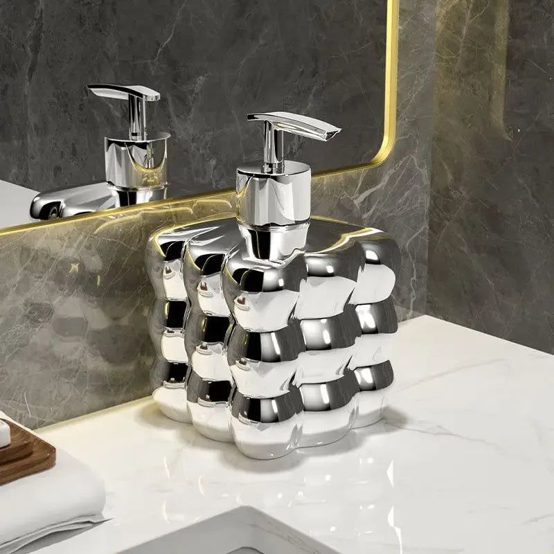 Vionara - Distributeur de savon en céramique texturé | Vionara