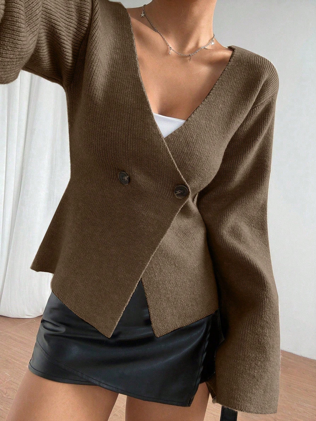 Amalia - Bottun Cardigan