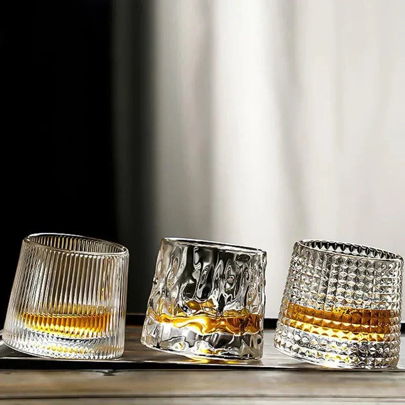 Rotating Textured Whiskey Glass in Blown Glass | Vionara