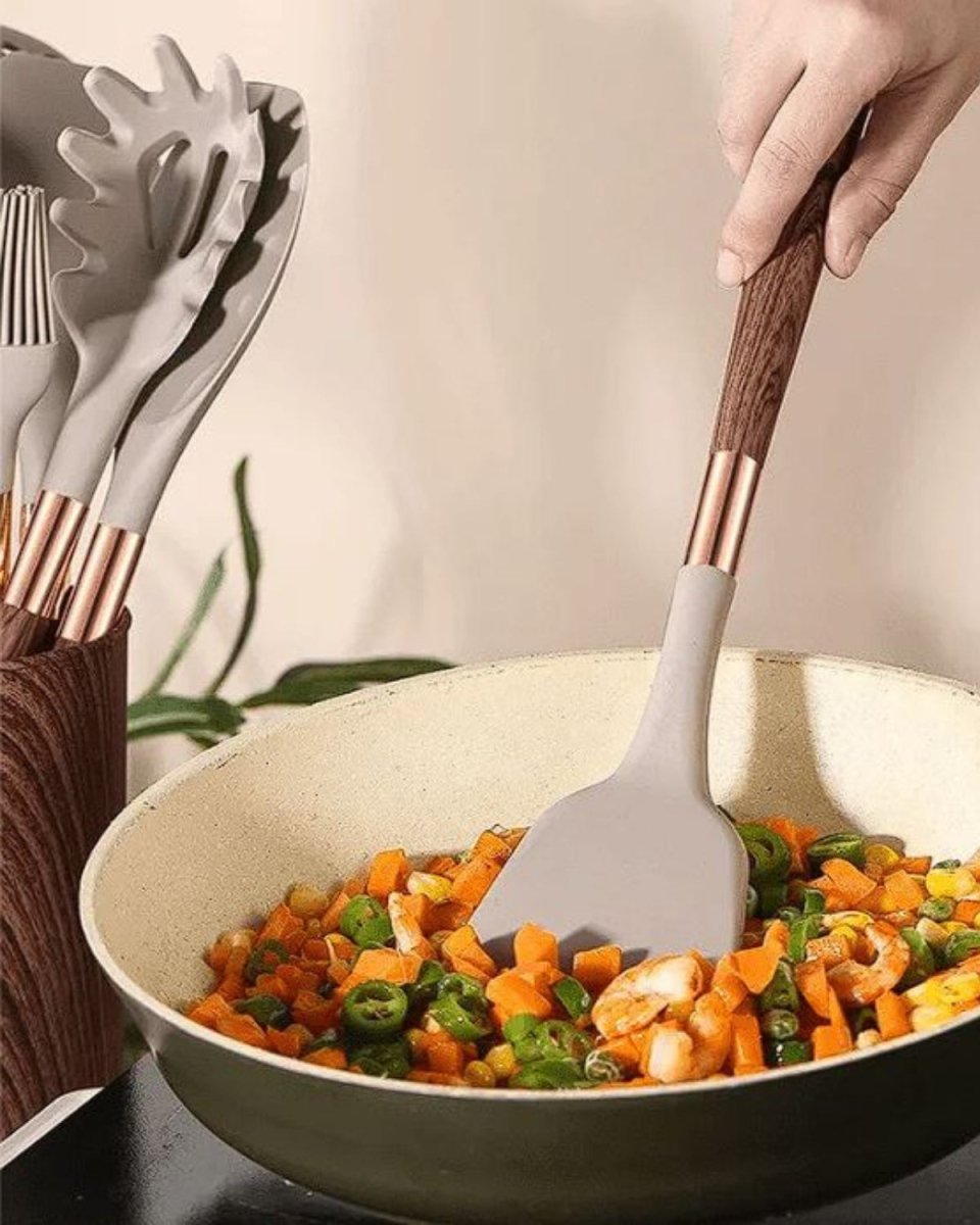 Vionara - Ensemble d’ustensiles 11 pièces silicone bois et or | Vionara