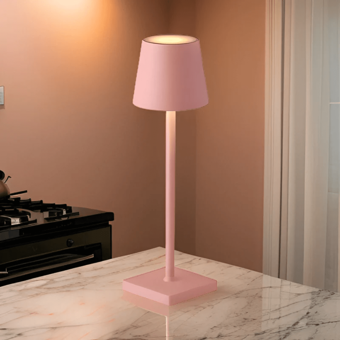 Vionara - Lampe de table rechargeable en aluminium minimaliste | Vionara