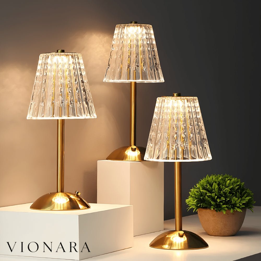 Vionara - Lampe de table cristalline en aluminium brossé | Vionara