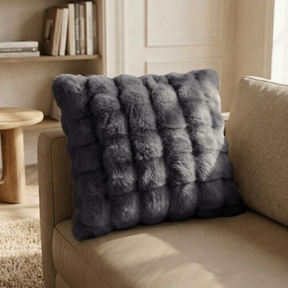 Vionara - Housse de coussin décoratif en fausse fourrure douce