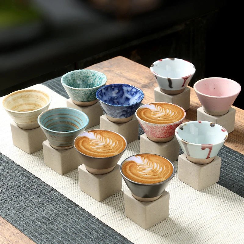 Vionara - Tasse en céramique japonaise faite main, forme conique | Vionara