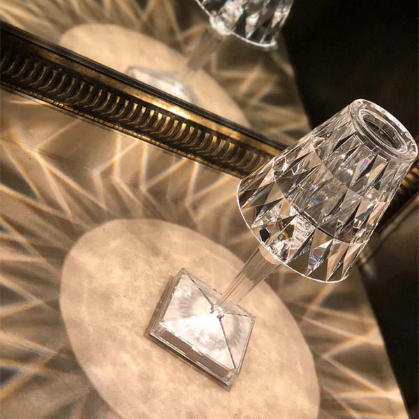 Vionara - Lampe de table en cristal acrylique texturé | Vionara