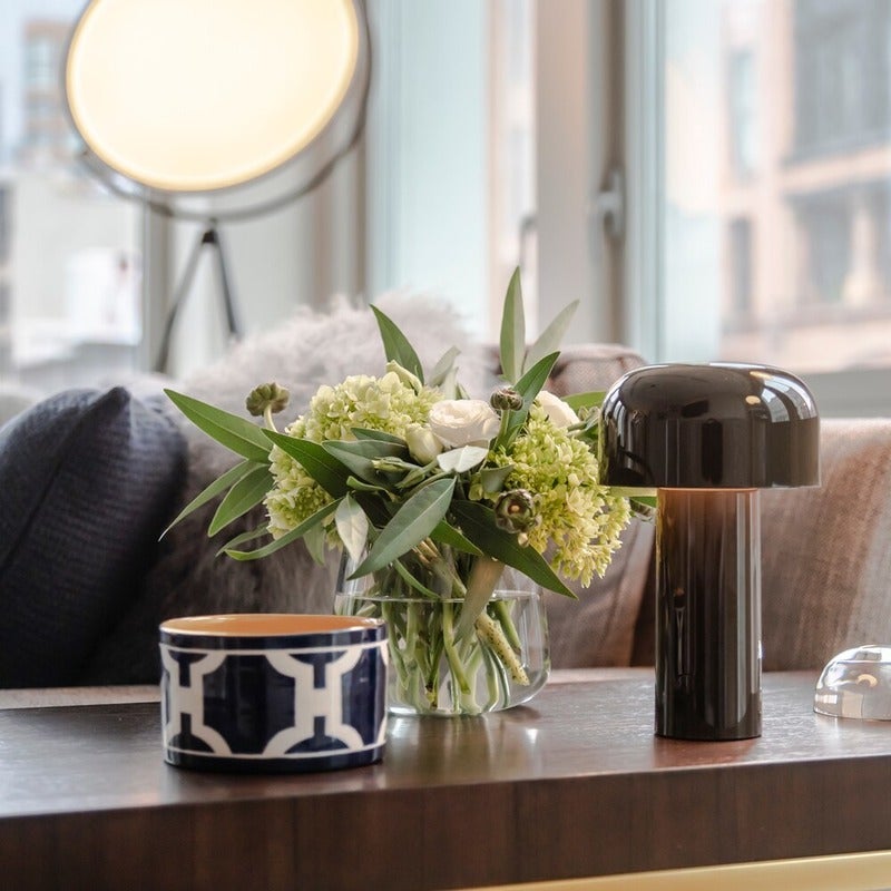 Vionara - Lampe de table rechargeable en ABS | Vionara