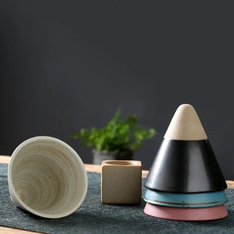 Vionara - Tasse en céramique japonaise faite main, forme conique | Vionara