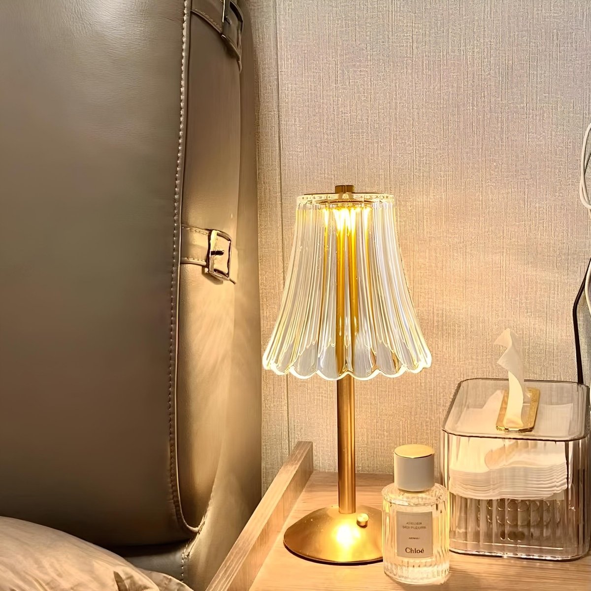 Vionara - Lampe de table cristalline en aluminium brossé | Vionara