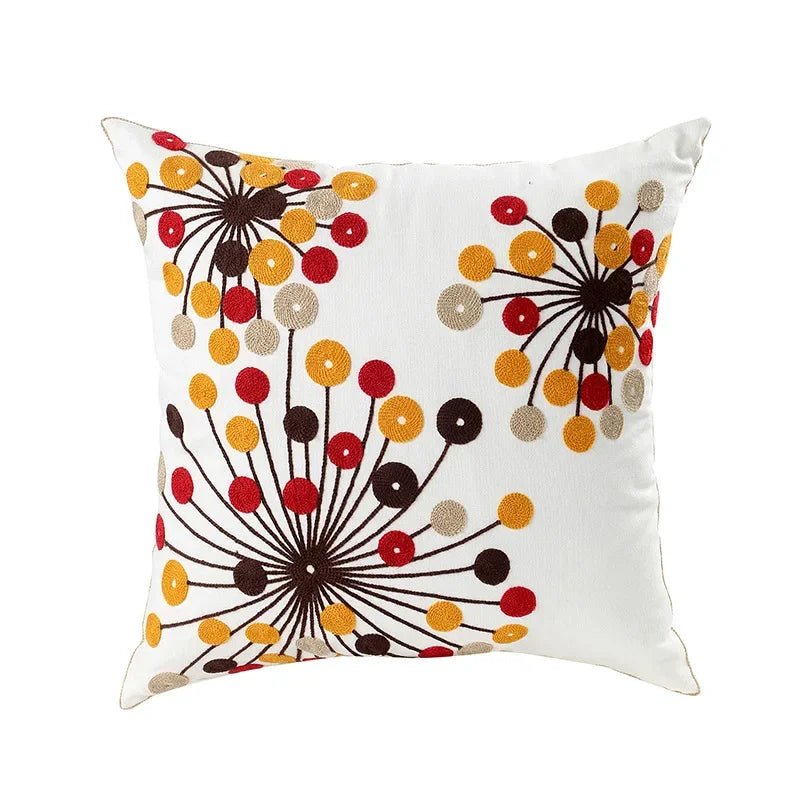 Vionara - Housse de coussin en coton brodé – Motif floral rustique | Vionara
