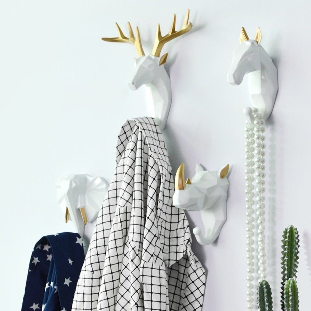 Vionara - Patère murale décorative en résine – Design géométrique animalier | Vionara