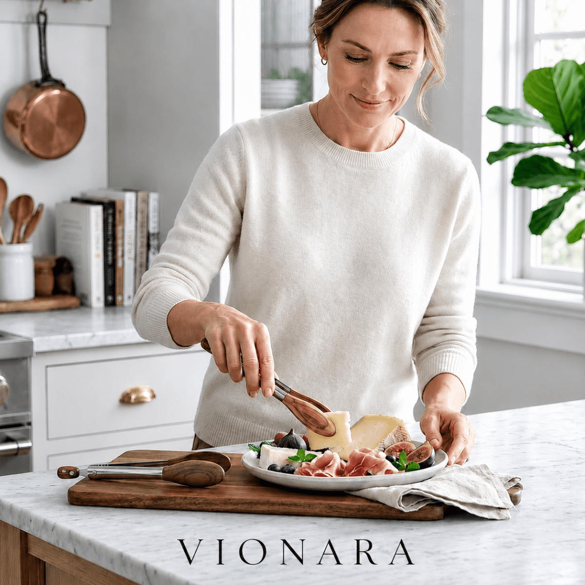 Vionara - Pinces de cuisine en acier inox et bois texturé, lot de 2 | Vionara