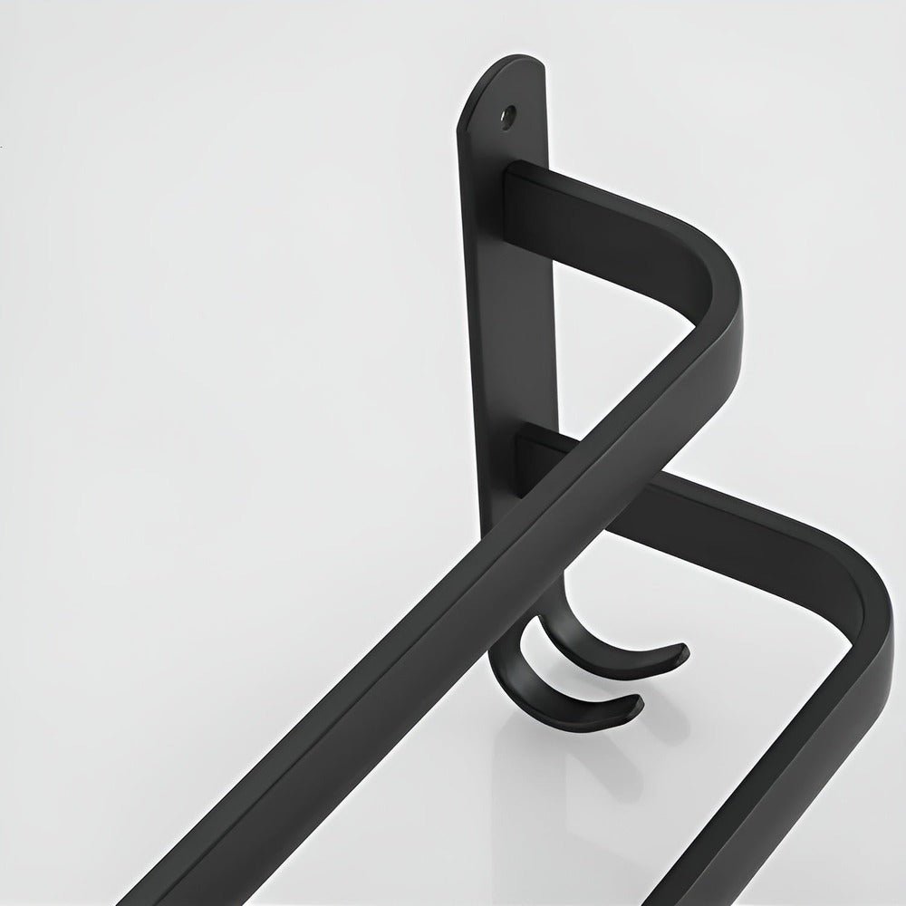 Vionara - Porte-serviettes mural en aluminium noir à design gain de place | Vionara