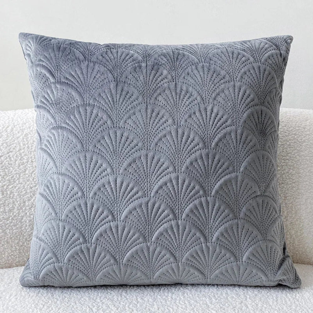 Vionara - Housse de coussin en velours côtier à motif coquillage texturé