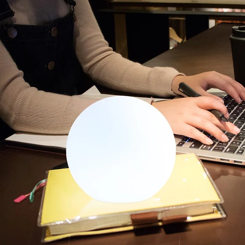 Vionara - Lampe de table LED sans fil à intensité variable | Vionara