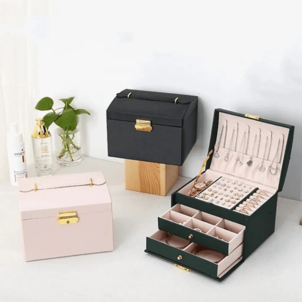 Vionara - Boîte à bijoux à trois tiroirs en similicuir texturé | Vionara